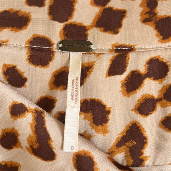 Free people Normani satin Leopard print Bias cut Midi skirt (size 0) - Picture 4 of 7